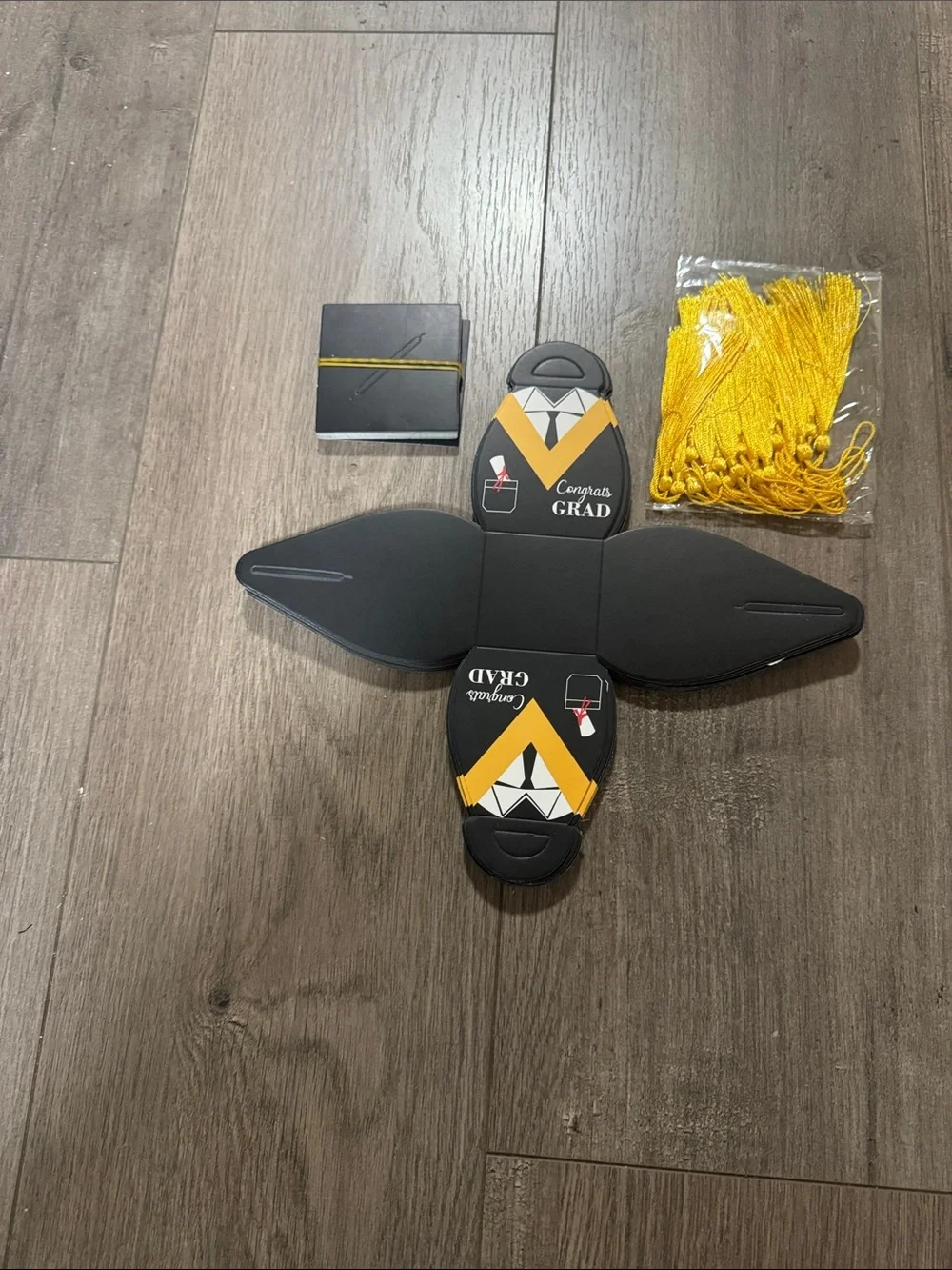 ***2/$15*** 24 pcs graduation cap candy box